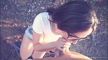 Teen Beauty With Glasses Fucking In The Country